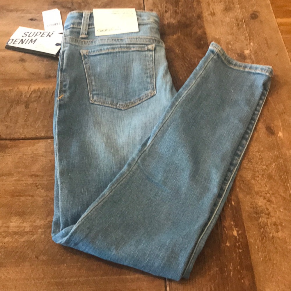 NWT—Gap Kids Super Skinny Jeans